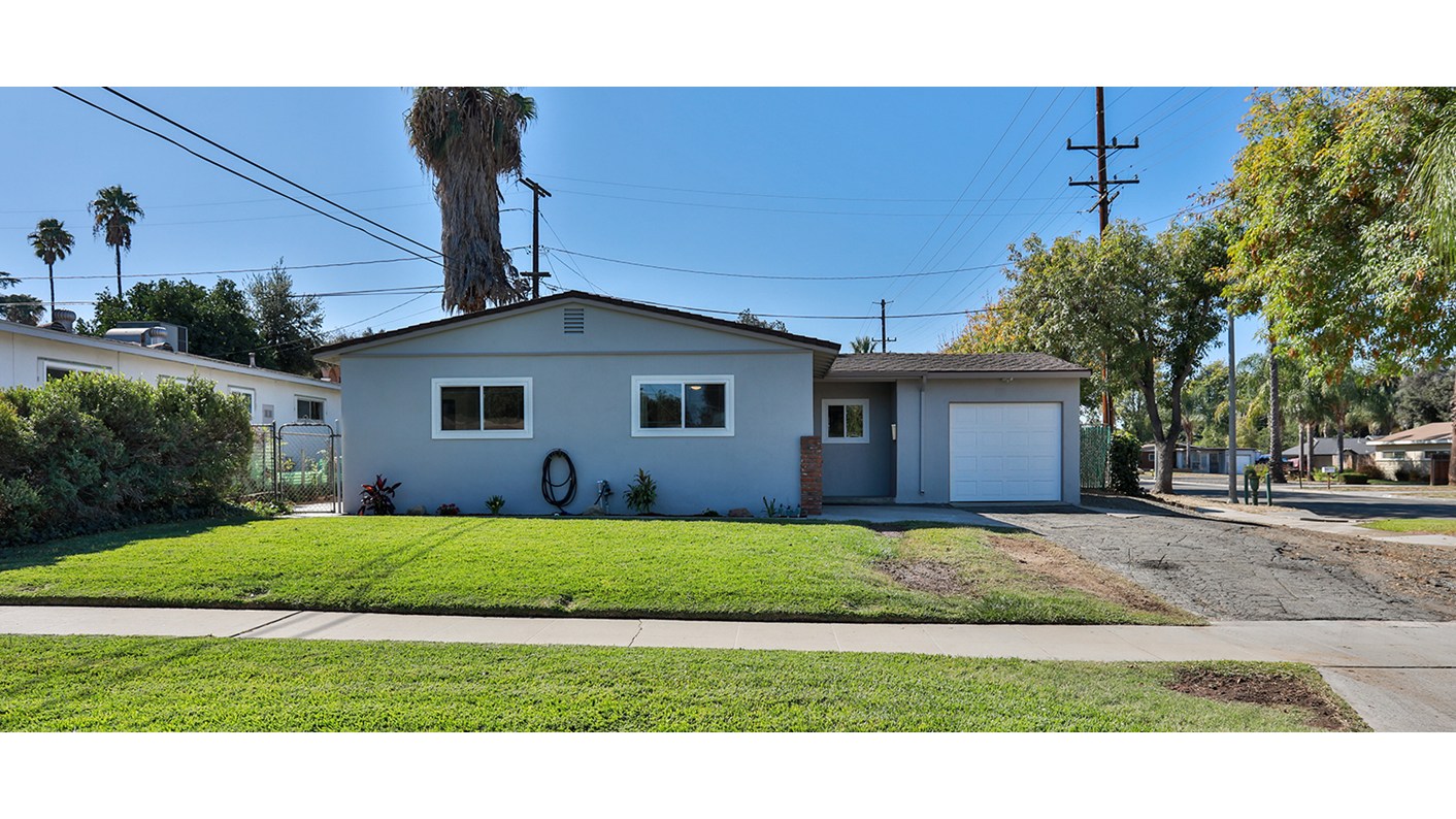 3096 Molly Street, Riverside, CA 92506