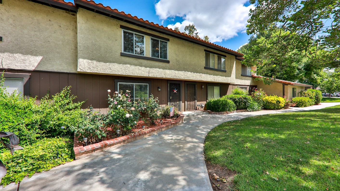 2747 Tropicana Drive, Riverside, CA 92504