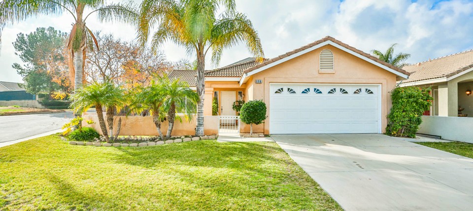 896 Poppyseed Lane, Corona, CA 92881