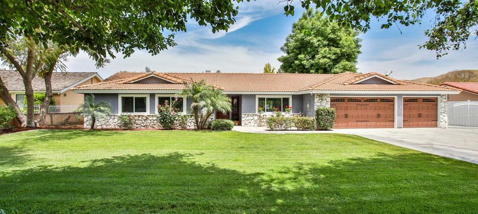 9074 Leroy Road, Corona, CA 92883