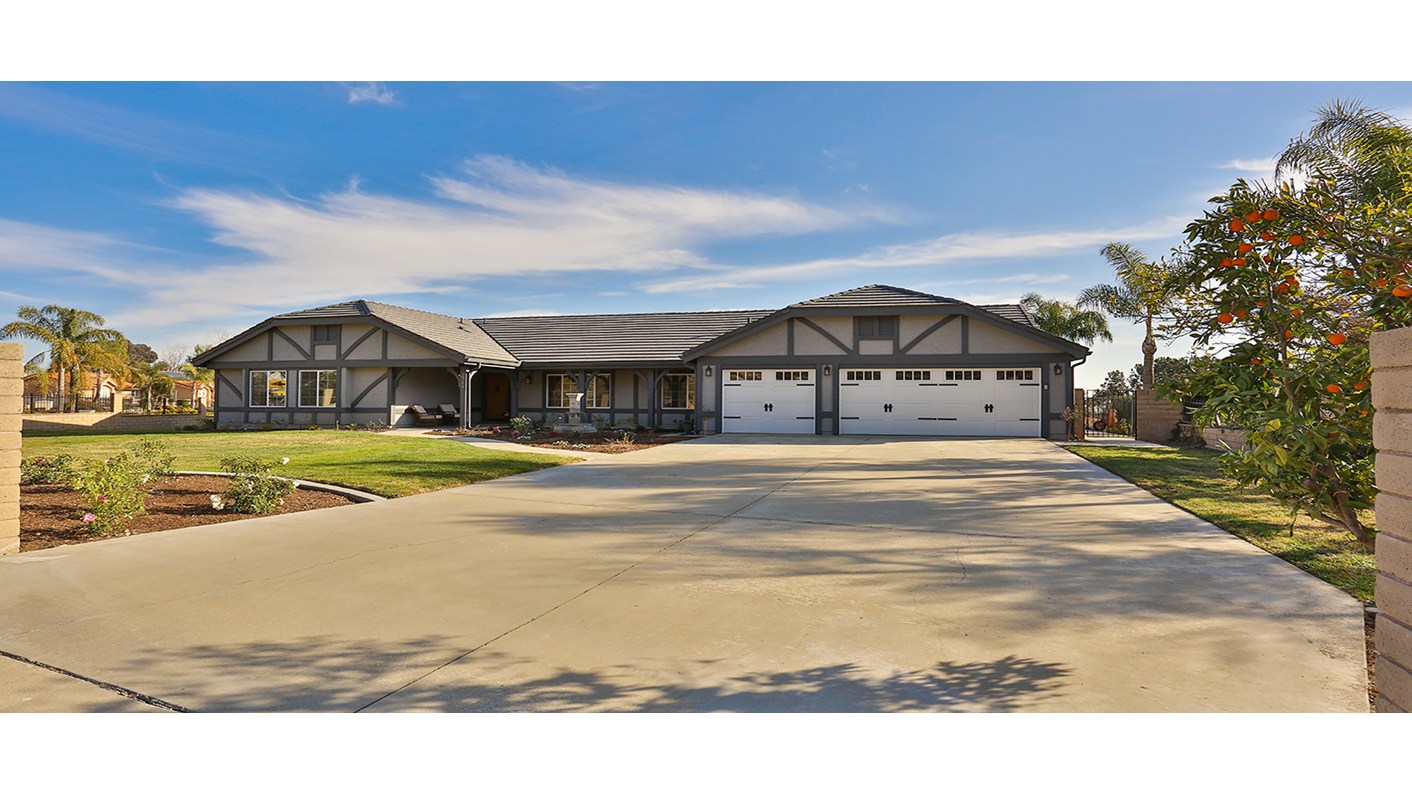 2584 Euclid Crescent East, Upland, CA 91784