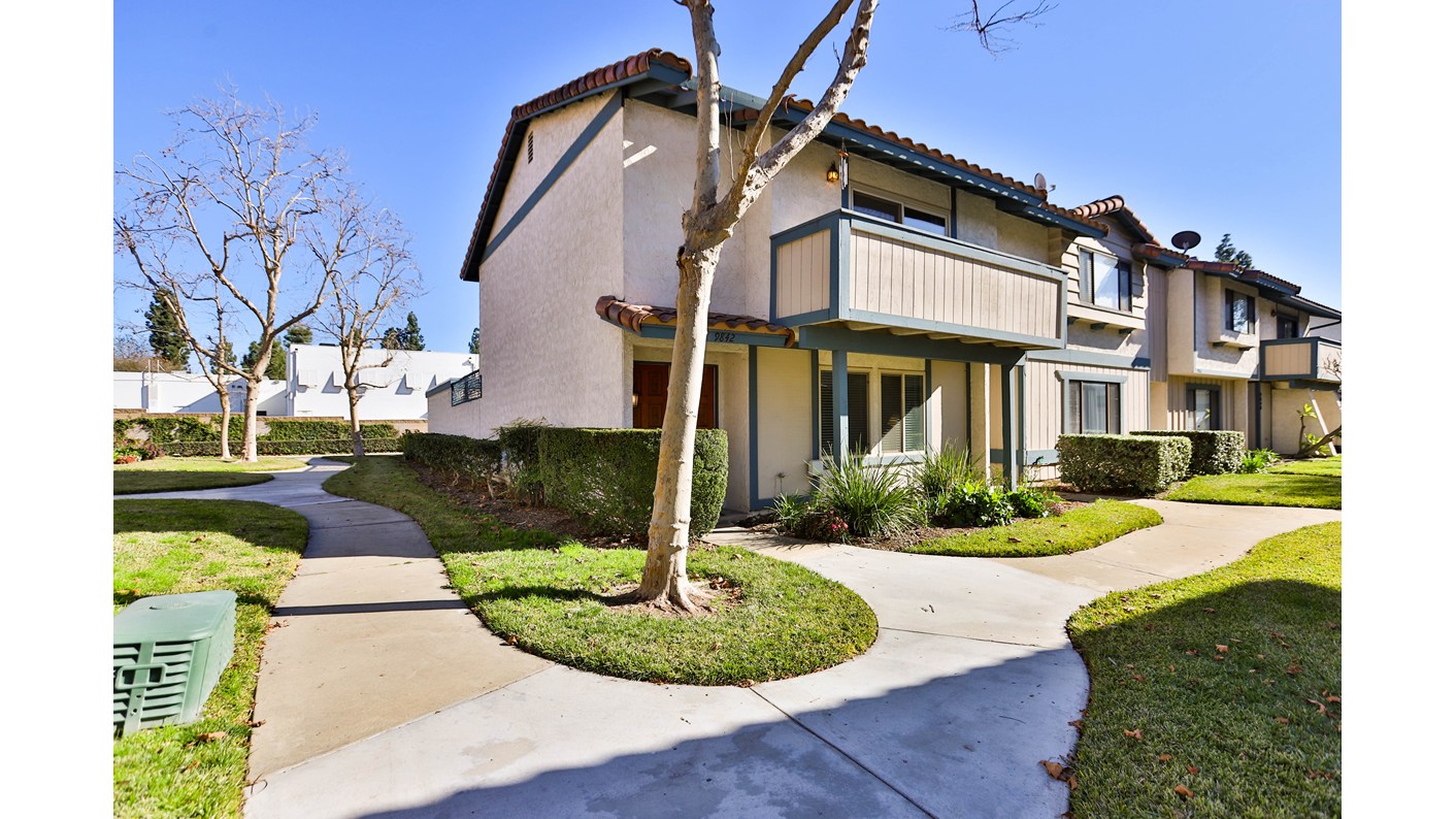 9842 Mammoth Drive, Montclair, CA 91763