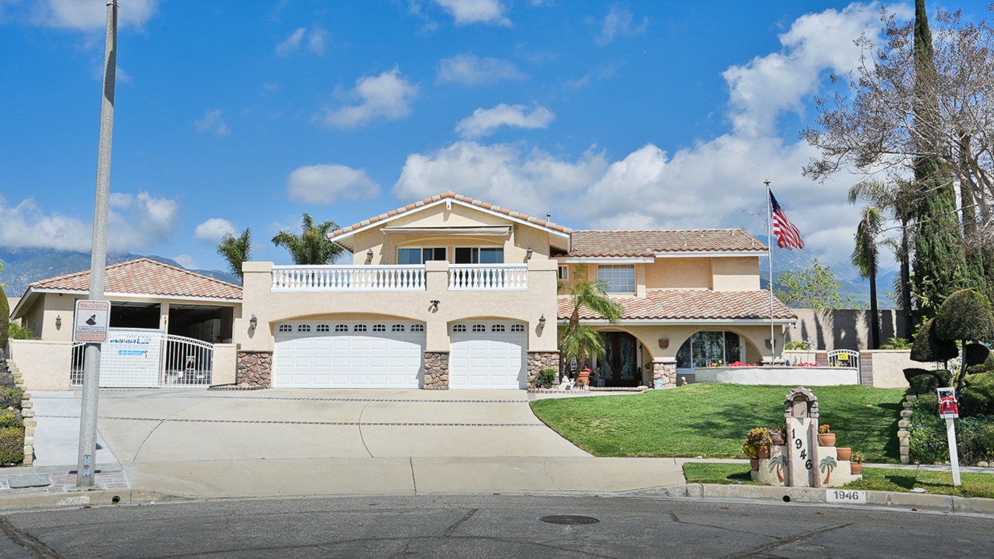 1946 North Redding Way, Upland, CA 91784