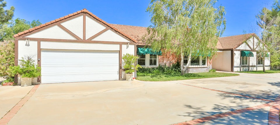 33116 Barber Road, Agua Dulce, Agua Dulce, CA 91390