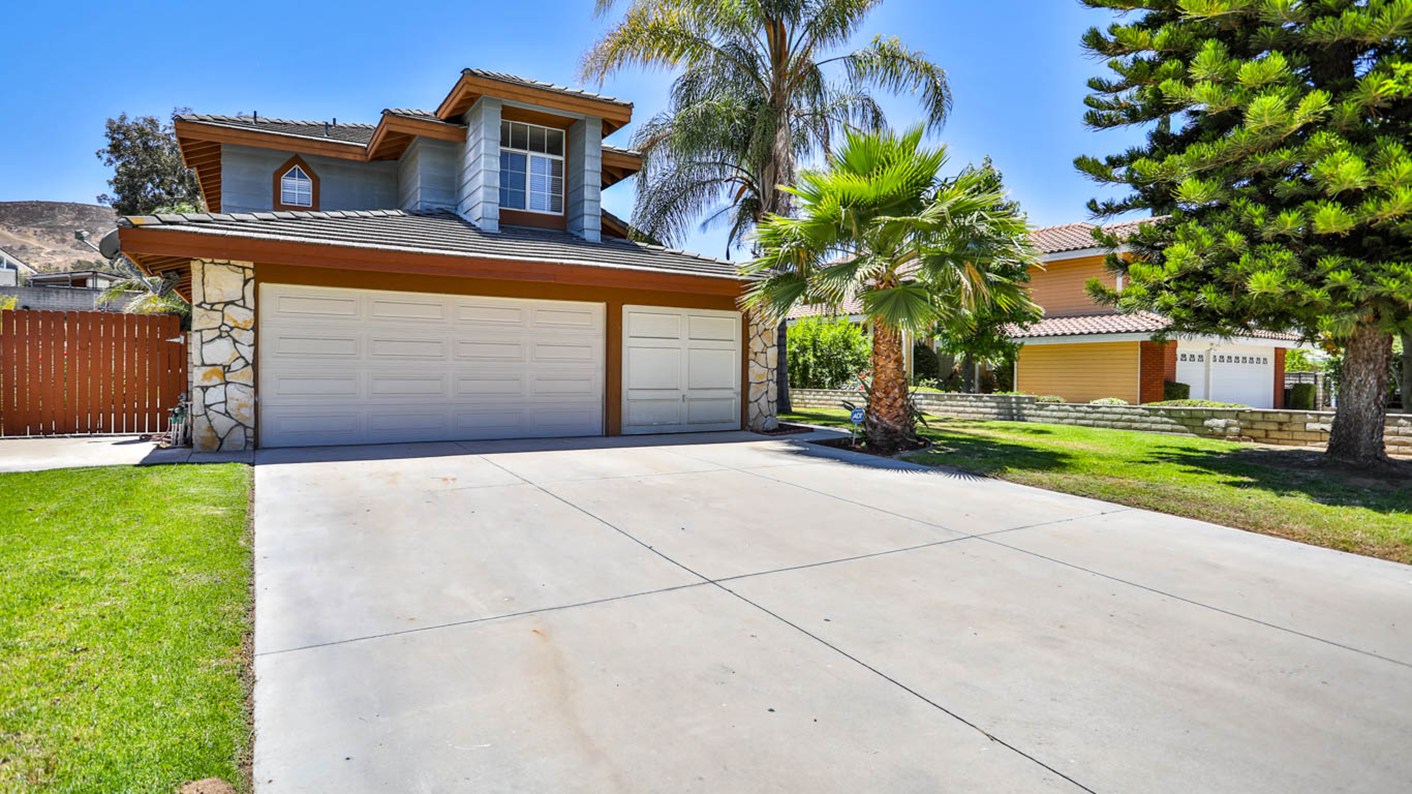 3040 Fillmore Street, Riverside, CA 92503