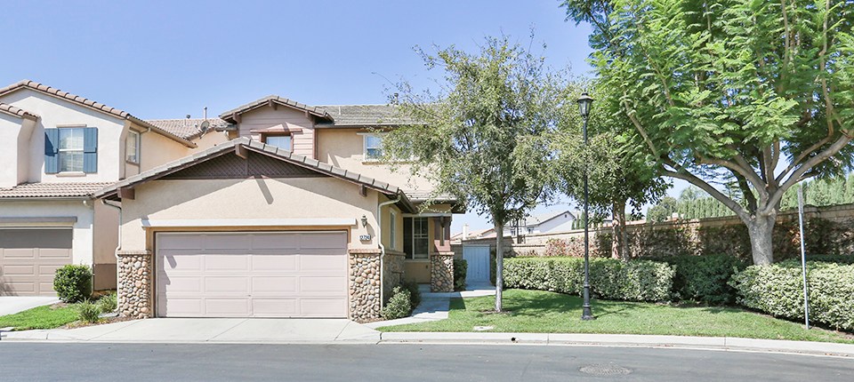 12724 Zinnea Ave, Chino, CA 91710