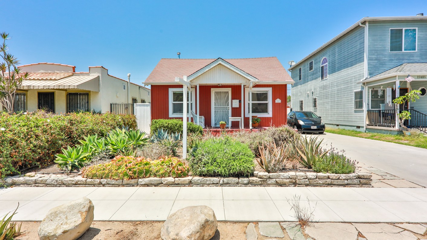 12487 Gilmore Avenue, Los Angeles, CA 90066