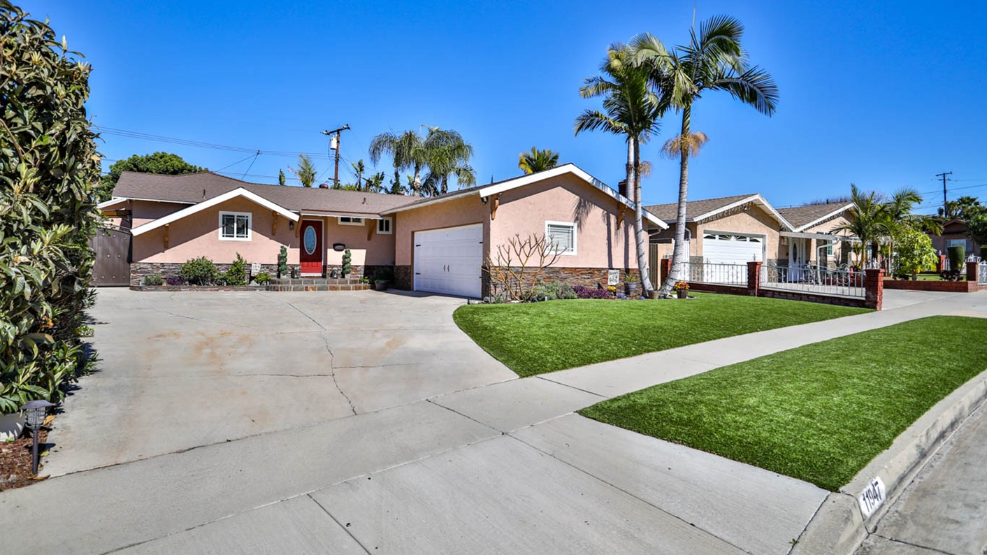 11947 Springview Drive, La Mirada, CA 90638