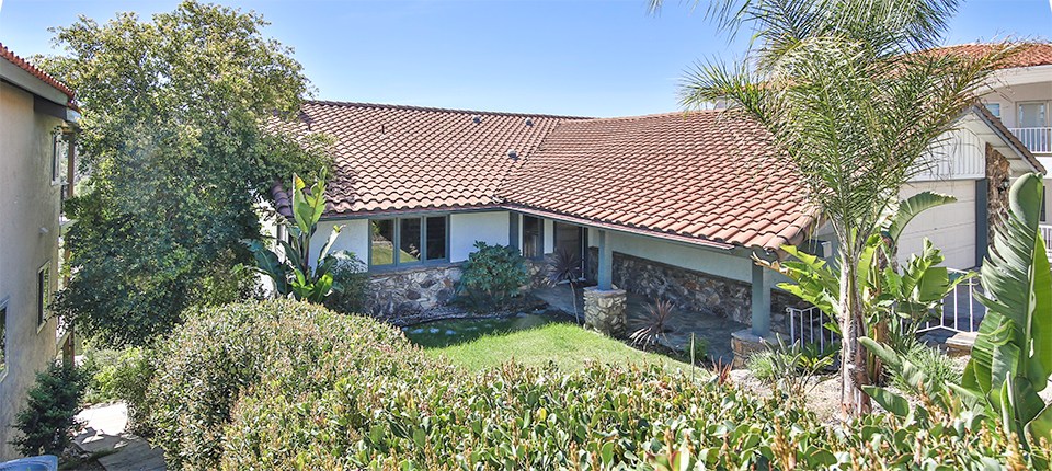 22543 Canyon Club Dr, Canyon Lake, CA 92587