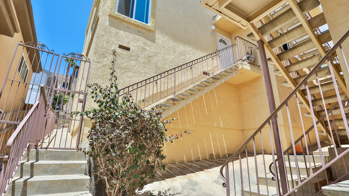 5960 Lauretta Street, San Diego, CA 92110