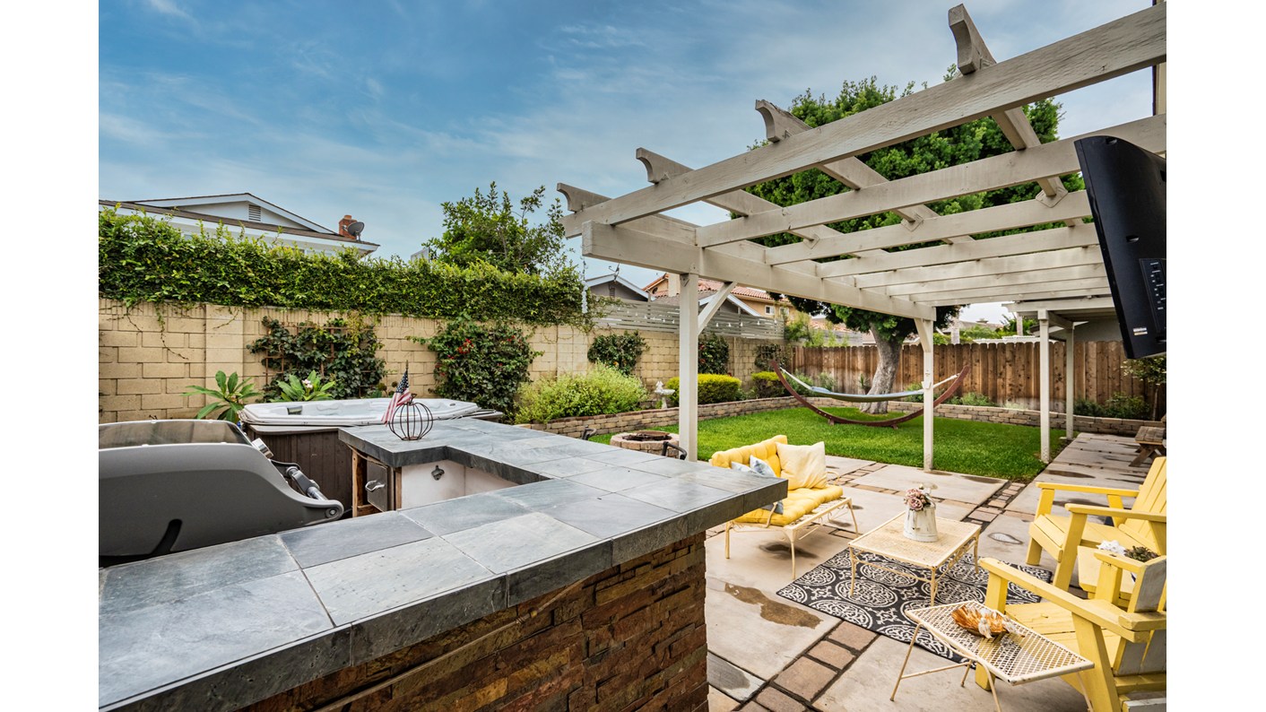 4224 Birchwood Avenue, Seal Beach, CA 90740