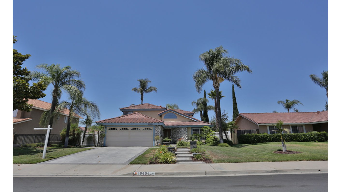 19406 Fredonia Court, Riverside, CA 92508
