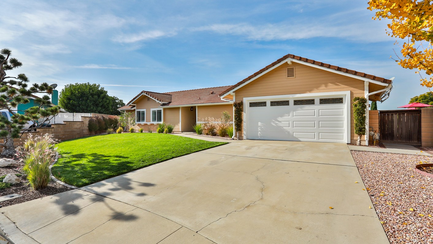 1739 South Burnaby Drive, Glendora, CA 91740
