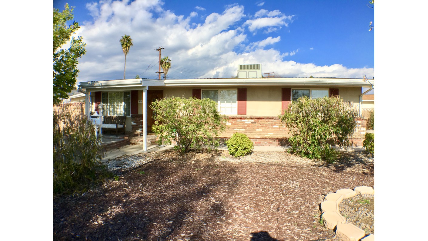 954 Delay Avenue, Glendora, CA 91740