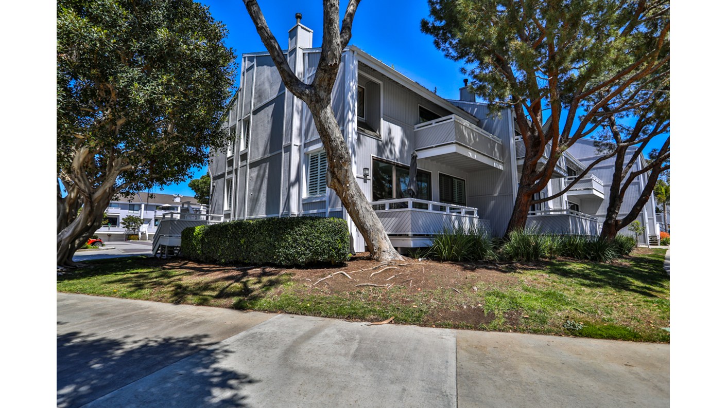 23 Aries Court, Newport Beach, CA 92663