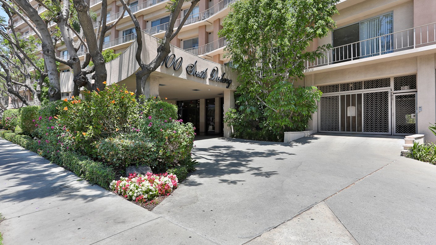 100 South Doheny Drive Unit 915, Los Angeles, CA 90048