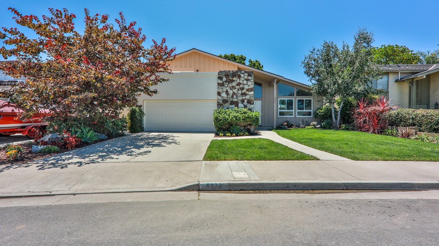 6922 Loyola Drive, Huntington Beach, CA 92647