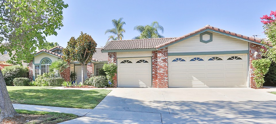 670 Cherry St, Corona, CA 92881