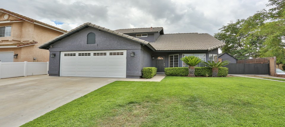 1860 Majestic Dr, Corona, CA 92880