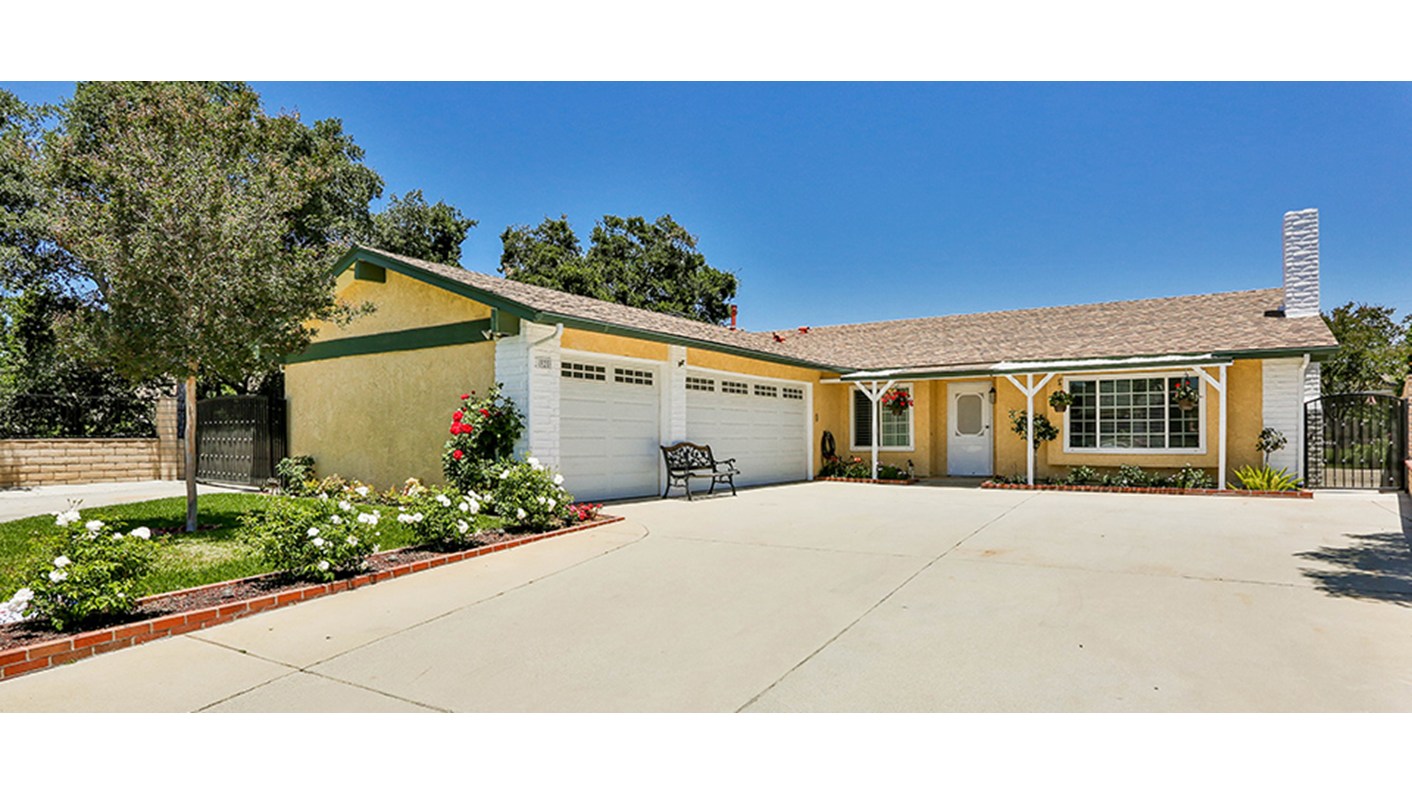 928 N Shaftesbury Ave, San Dimas, CA 91773