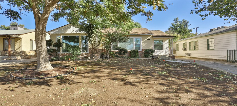 6630 Mclennan Ave, Lake Balboa, CA 91406