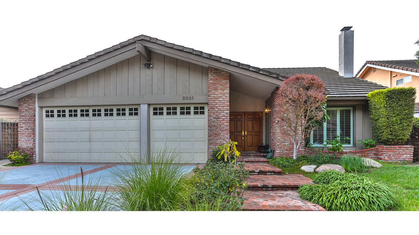 3021 Amigos Drive, Burbank, CA 91504