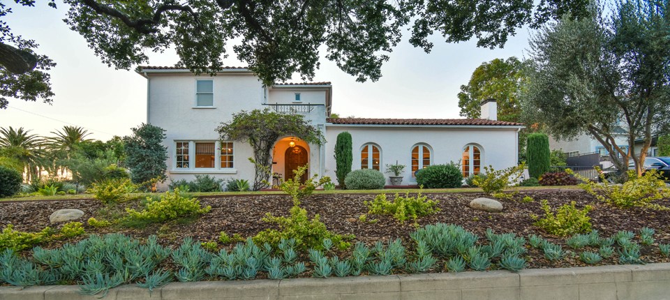 905 East Olive Avenue, Burbank, CA 91501