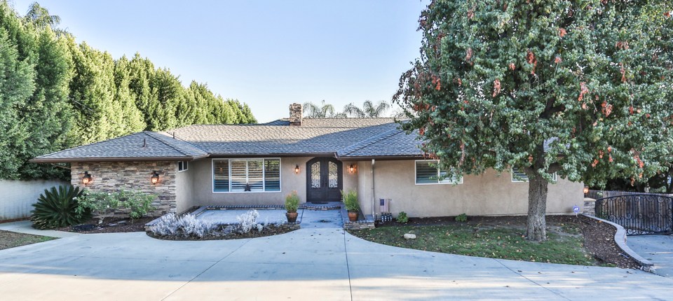 2430 Vista Dr, Upland, CA 91784