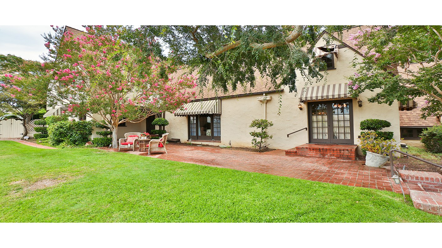 4475 Houghton Avenue, Riverside, CA 92501