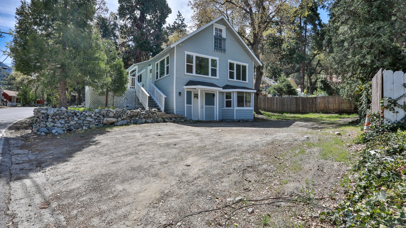 41157 Valley of the Falls Drive, Forest Falls, CA 92339