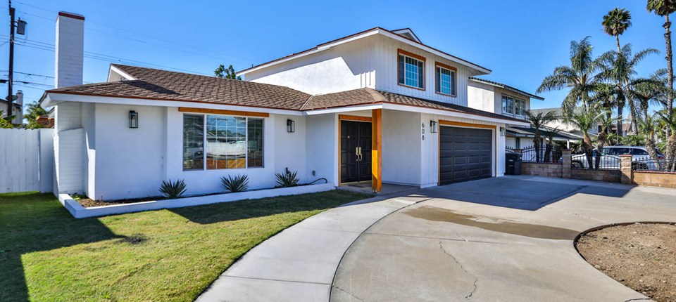 608 East Collins Avenue, Orange, CA 92867