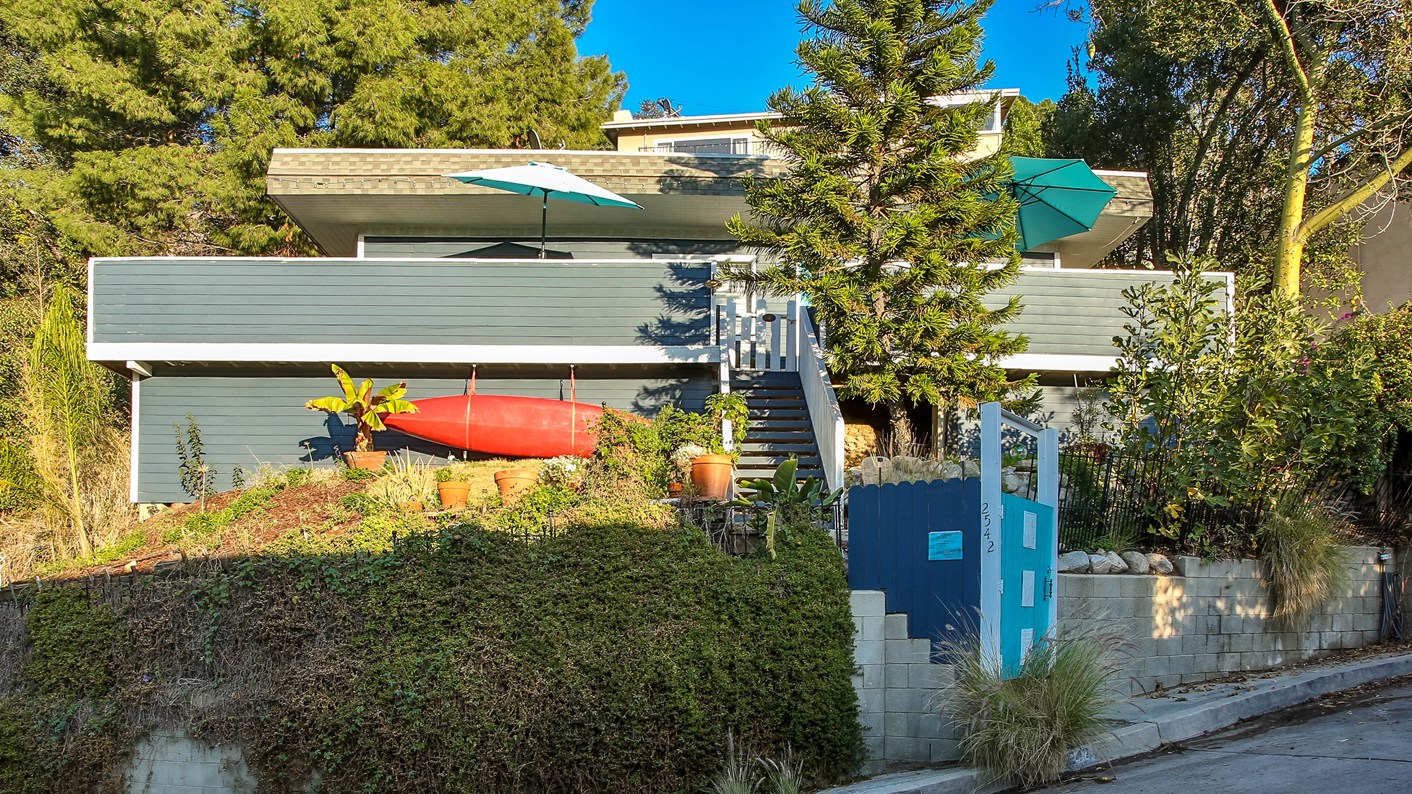 2542 Verbena Drive, Los Angeles, CA 90068