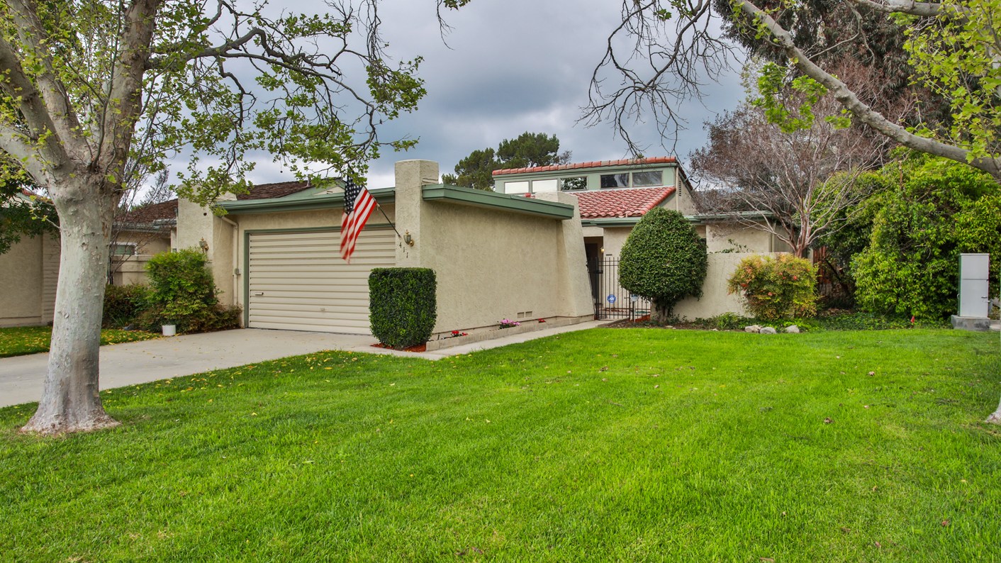411 Champlain Drive, Claremont, CA 91711