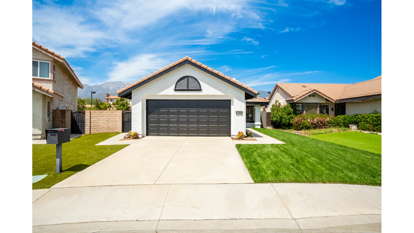 10638 Grandview Drive, Alta Loma, CA 91701