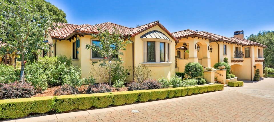 726 N Vista Bonita Ave, Glendora, CA 91741