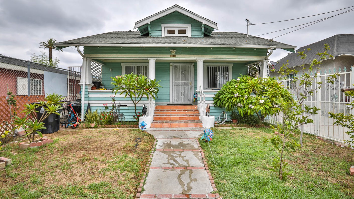 1563 East 33rd Street, Los Angeles, CA 90011