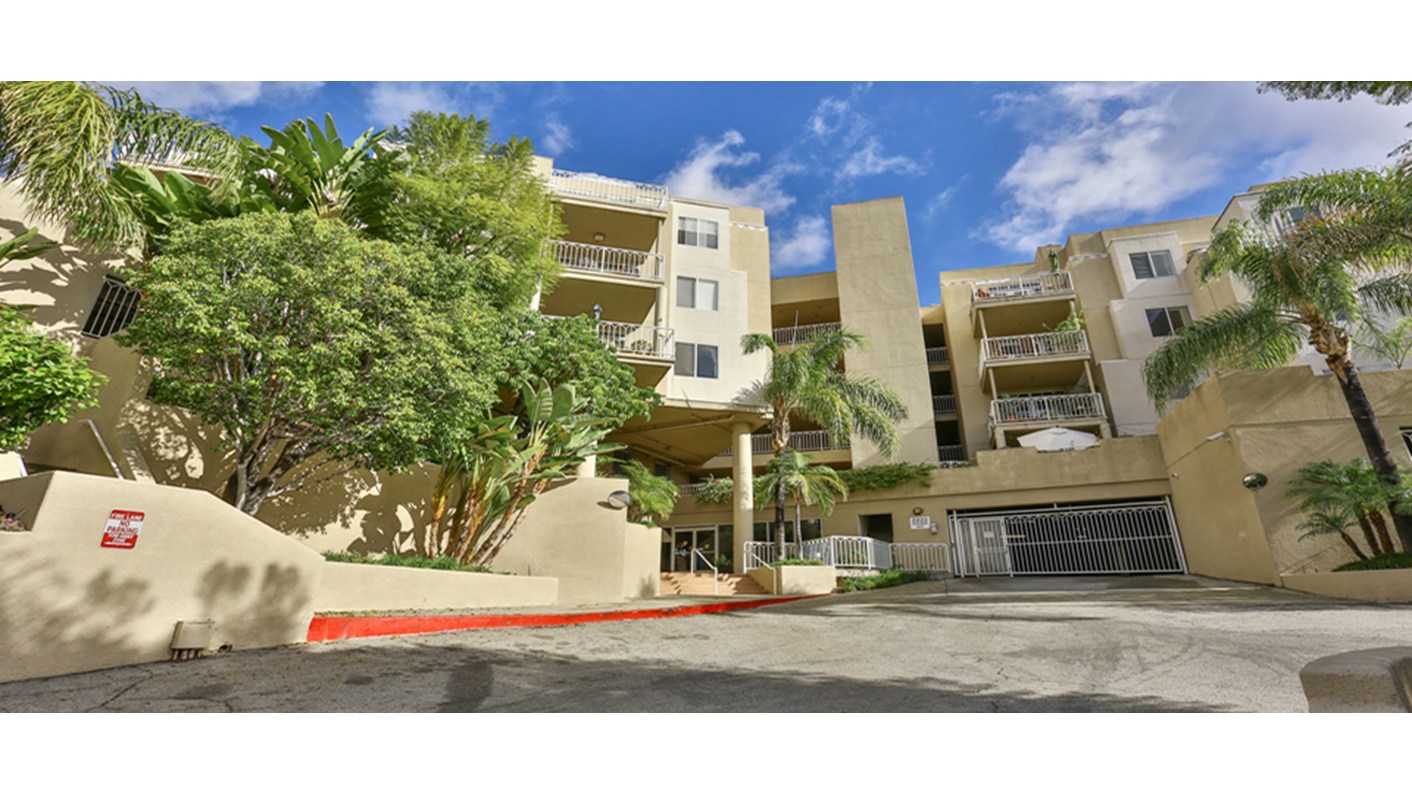 2222 Beachwood Dr #408, Hollywood Hills, CA 90068