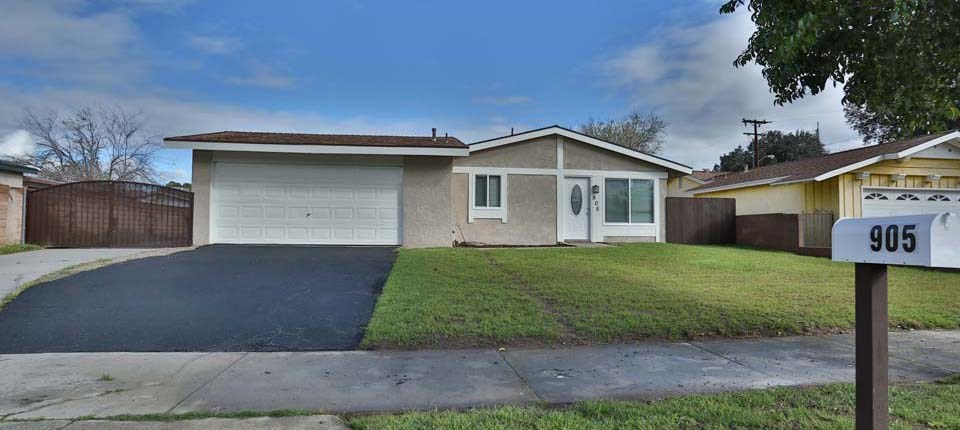 905 Johnstone, Colton, CA 92324