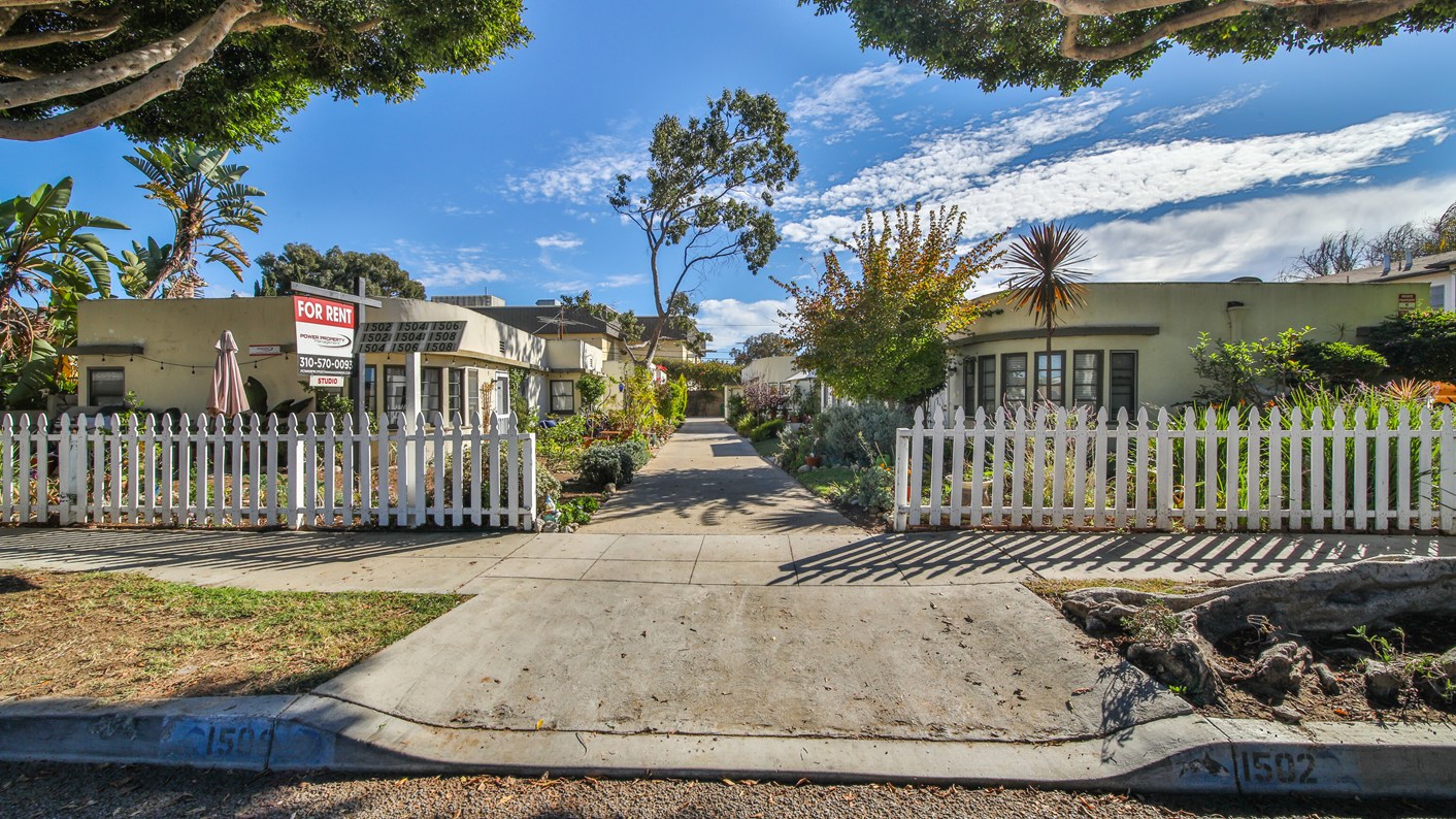 1502 Maple Street, Santa Monica, CA 90405