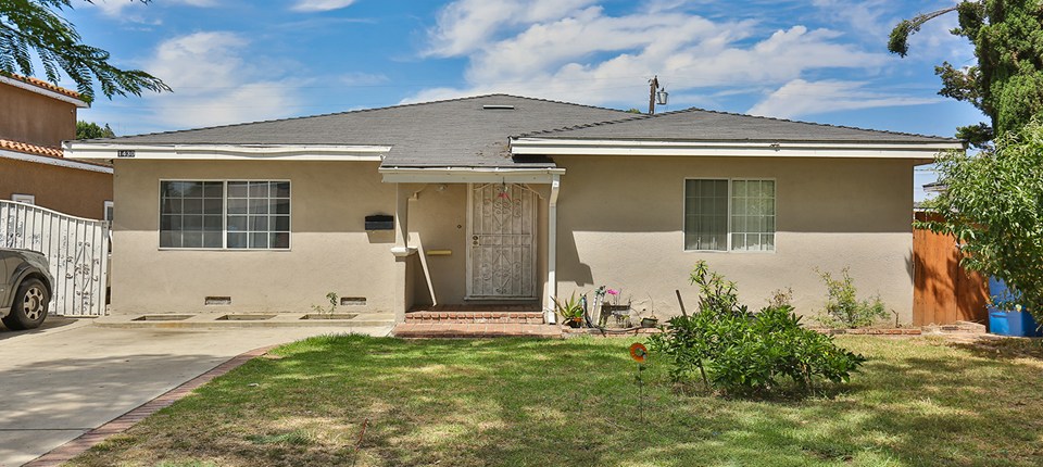 1430 South Olive Street, Santa Ana, CA 92707