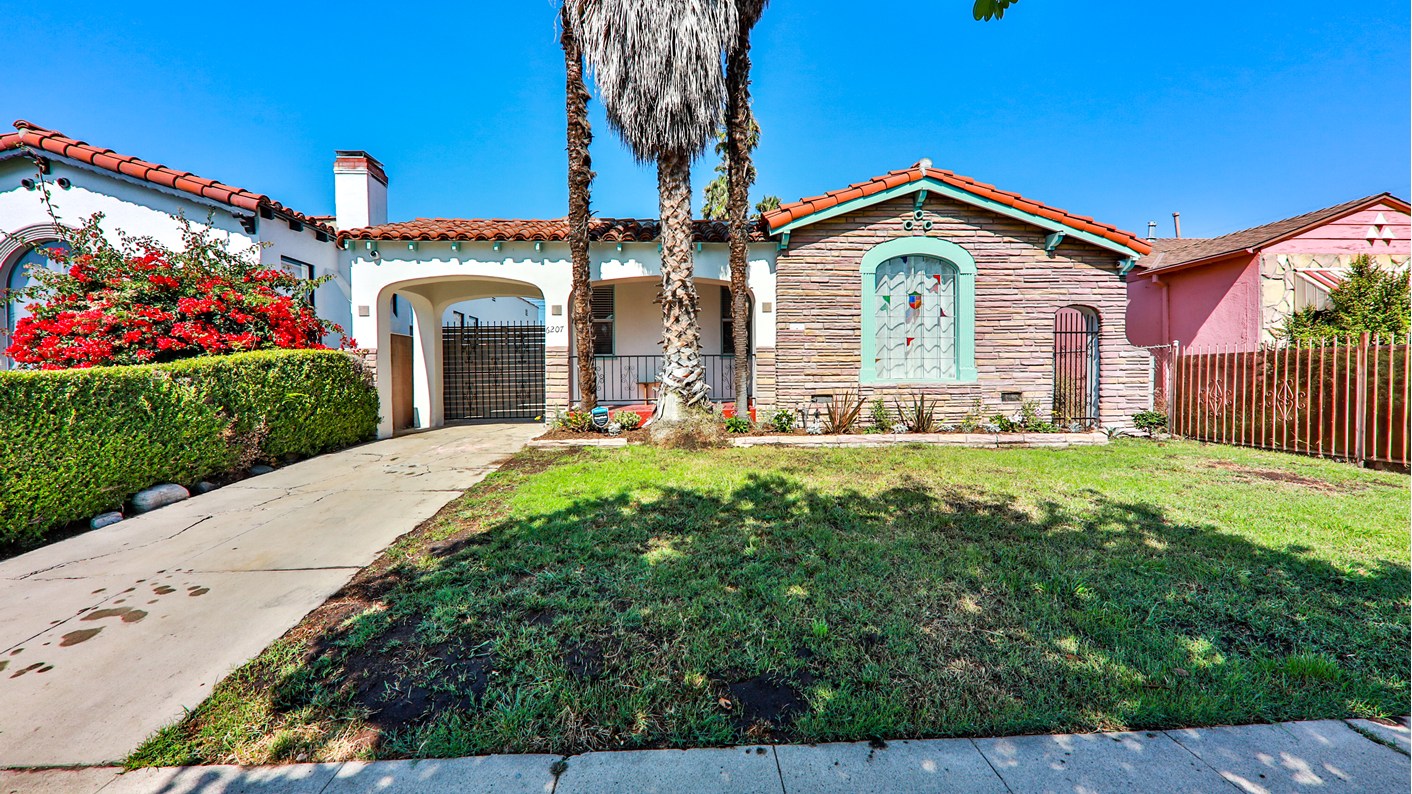 6207 Madden Avenue, Los Angeles, CA 90043