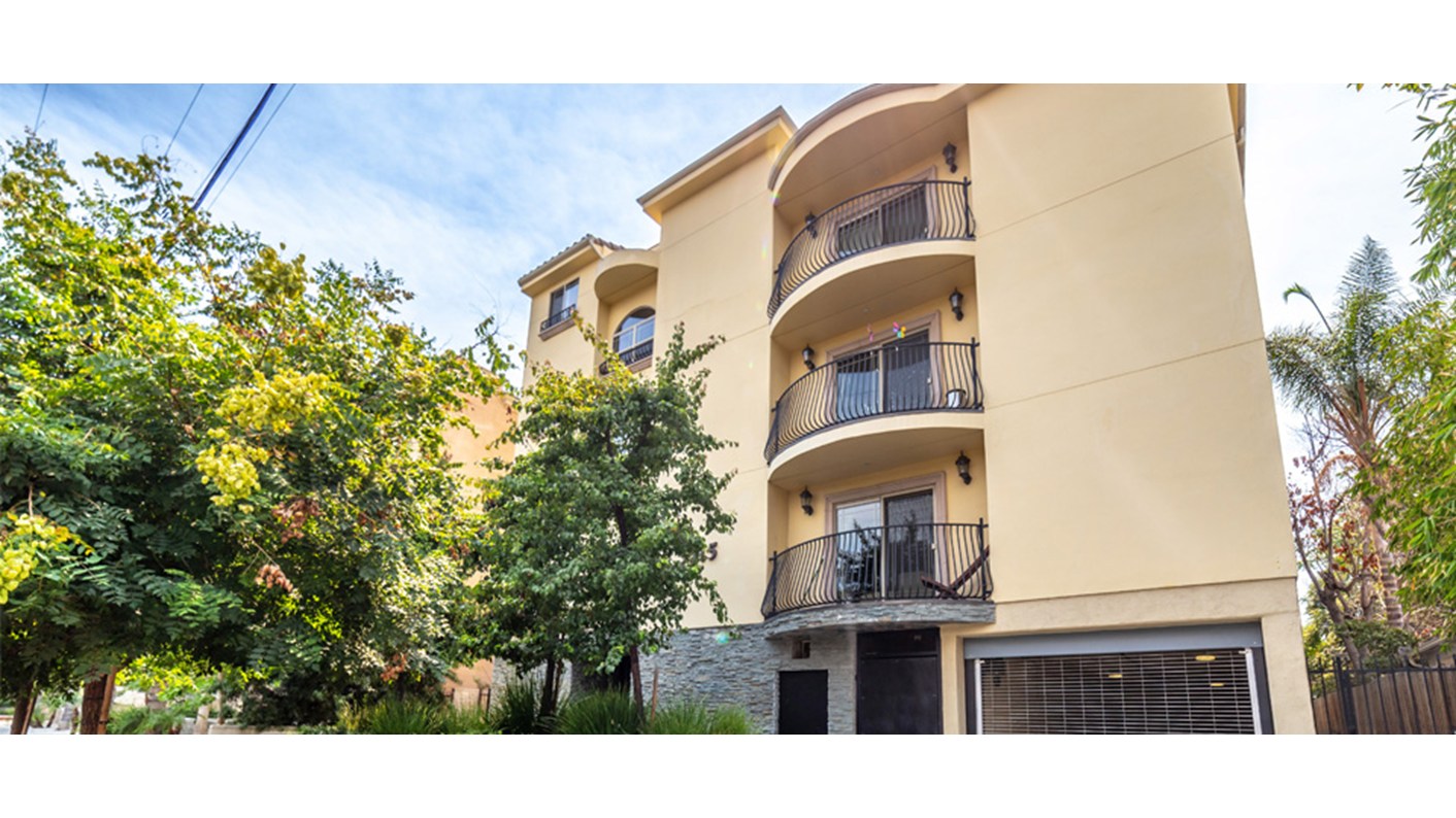 5315 Bellingham Avenue 202, Los Angeles, CA 91607