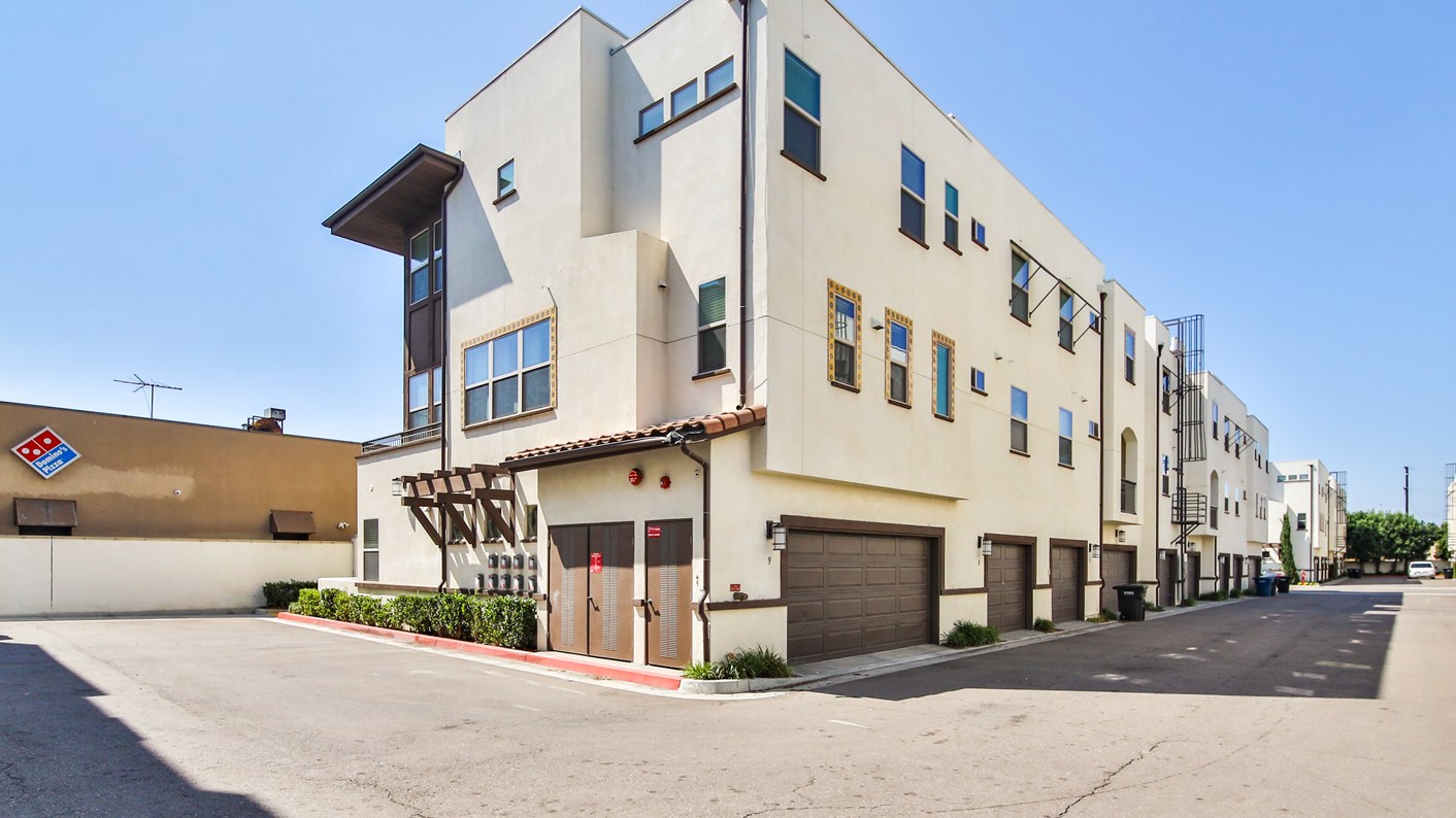 9335 Alondra Blvd Unit 9, Bellflower, CA 90706