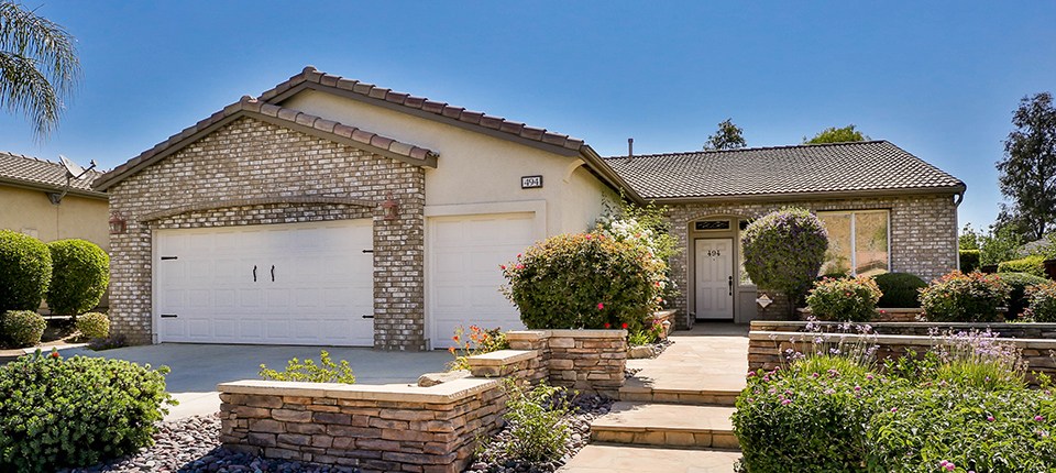 494 Olazabal Dr, Hemet, CA 92545