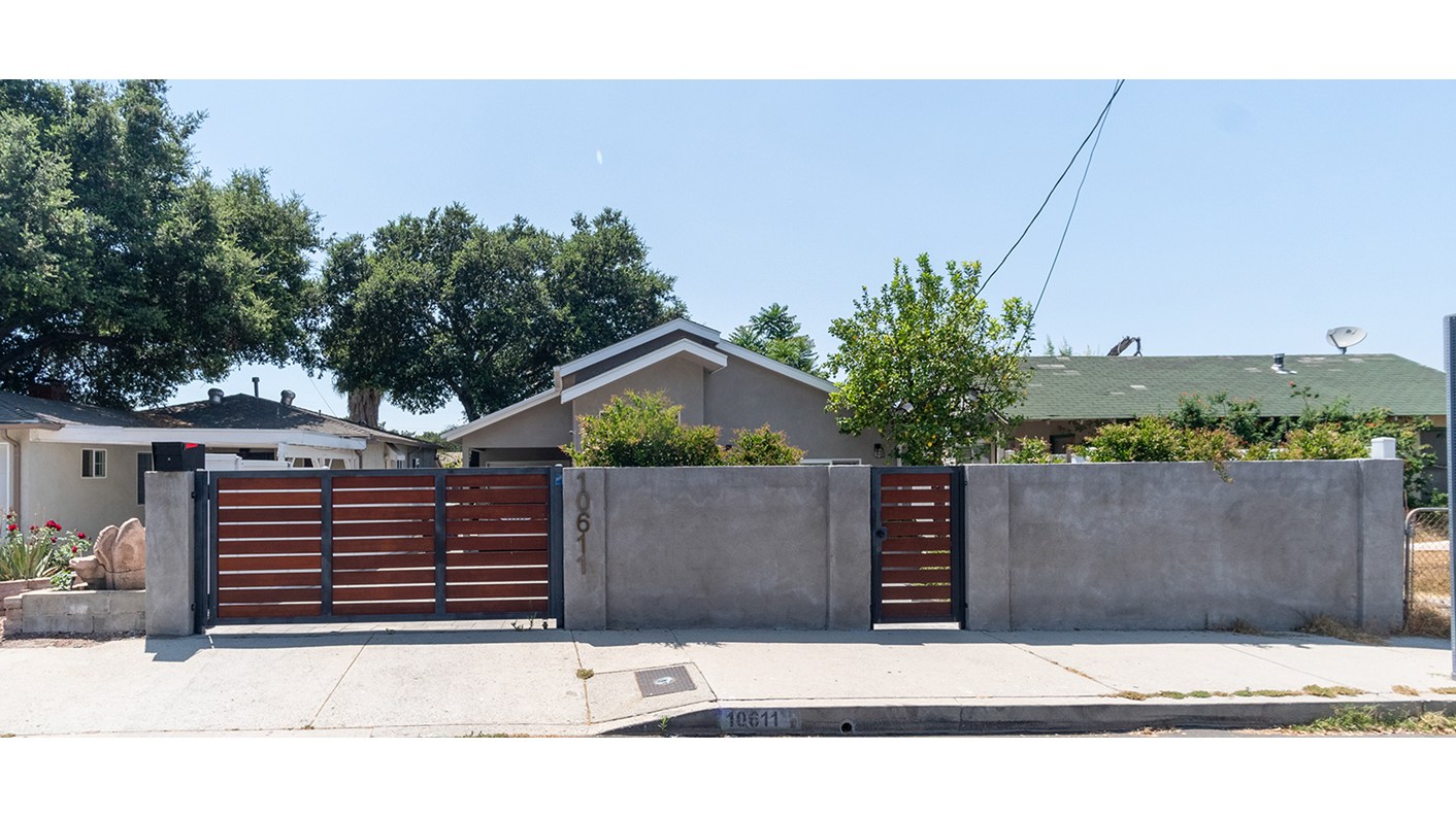 10611 Nassau Avenue, Sunland, CA 91040