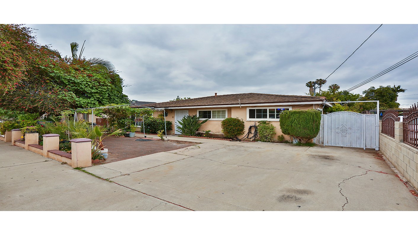 317 Franklin Street, Santa Ana, CA 92703