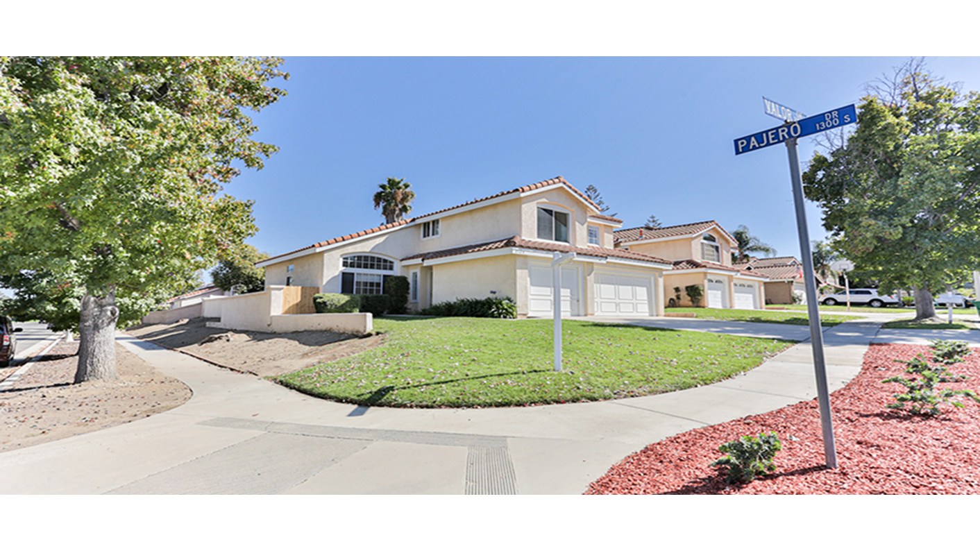 2125 Valor Circle, Corona, CA 92882