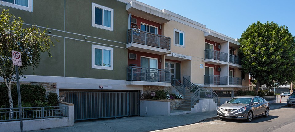 5161 Riverton Avenue #108, Los Angeles, CA 91601