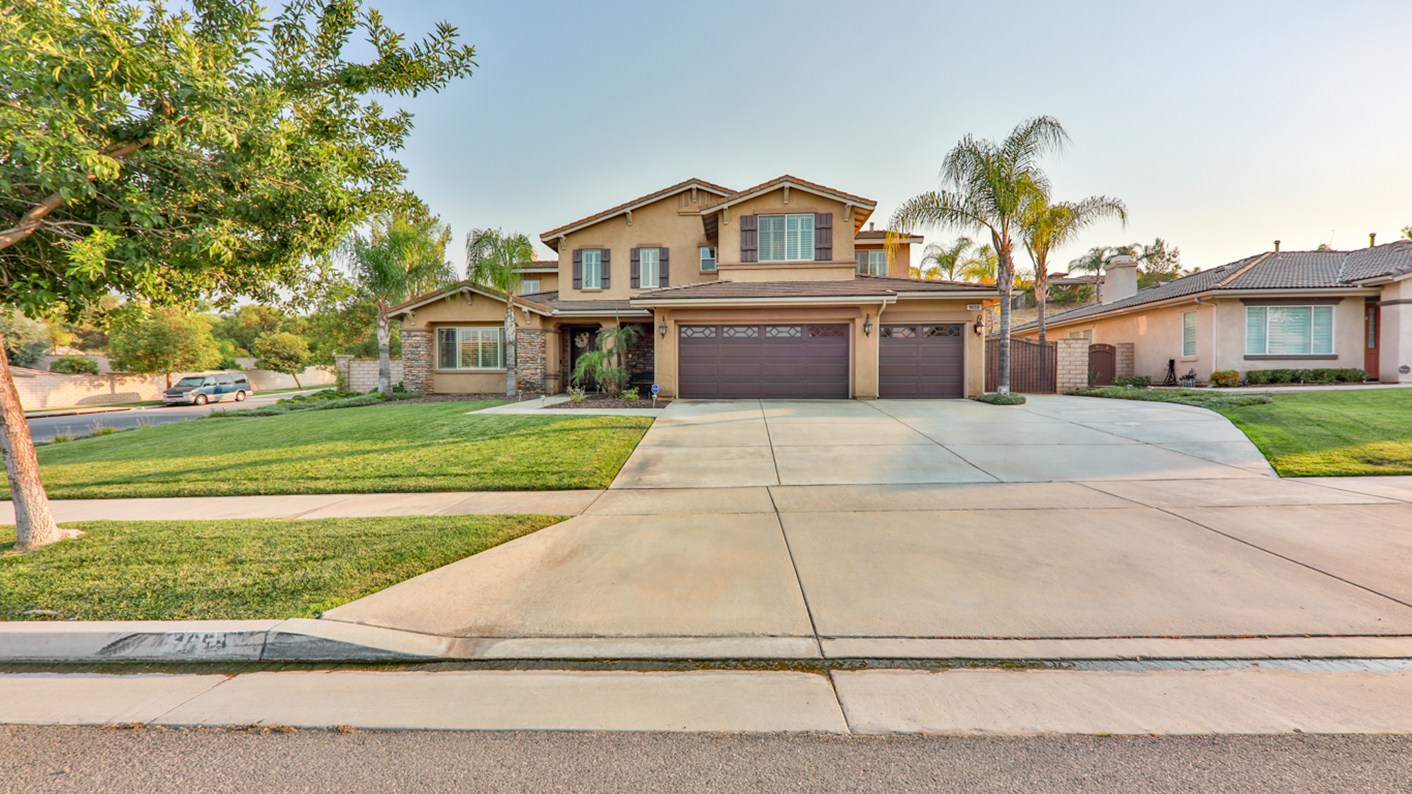 1658 Via Sevilla Street, Corona, CA 92881