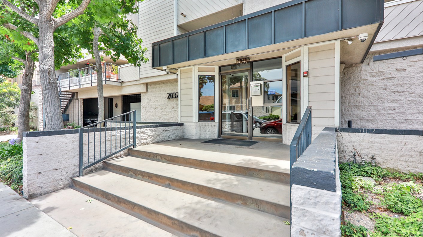 2032 East Bermuda Street, Long Beach, CA 90814